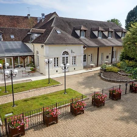 Residence Hoteliere Du Domaine Chablis Bagian luar foto