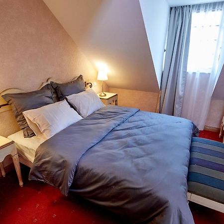 Residence Hoteliere Du Domaine Chablis Bagian luar foto