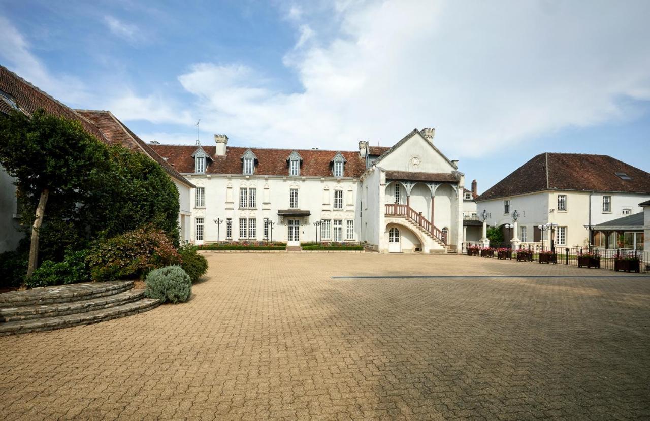 Residence Hoteliere Du Domaine Chablis Bagian luar foto